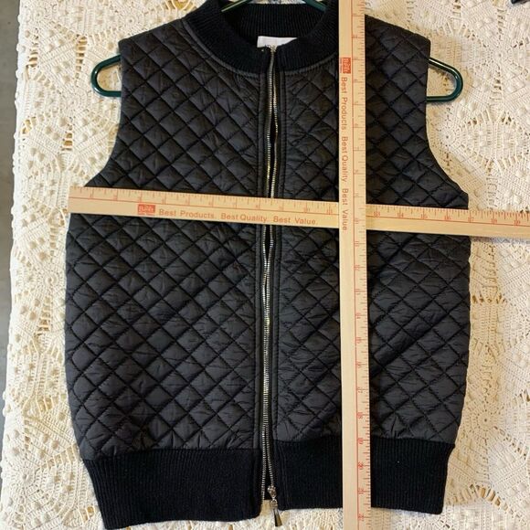 Athleisure Sioni (S) Vest - Black Knit Criss Cross Stitching Winter Chic Zip Up - Picture 6 of 6